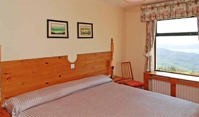 The Scarriff Inn Caherdaniel Dış mekan fotoğraf